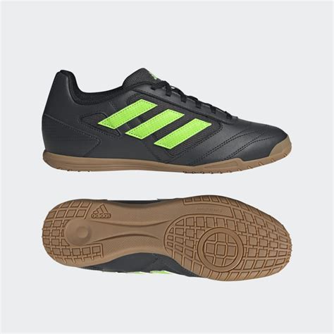 adidas futsal shoes.